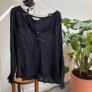 🇨🇦 Nicole Bridger 100% cotton navy shirt